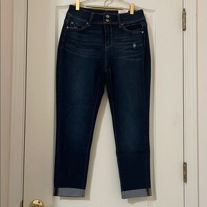 Time and Tru mid-rise size 6 NWT